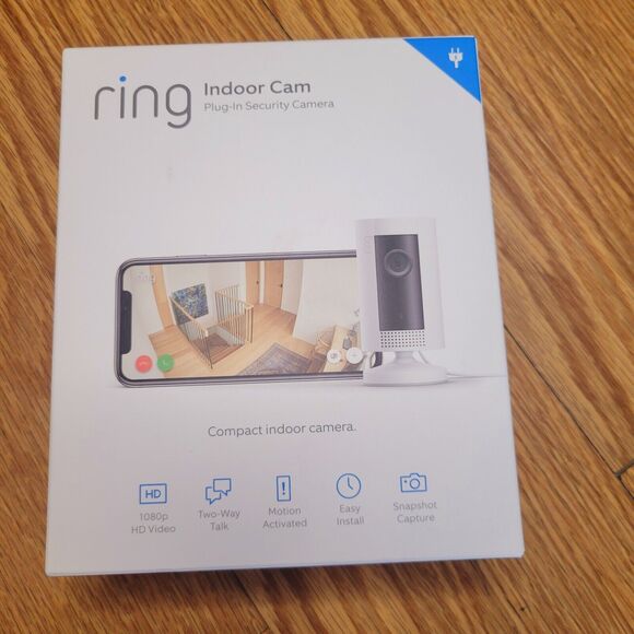 New Ring Indoor Cam Compact Plug-In HD Security Camera with two-way talk - White - Picture 1 of 8